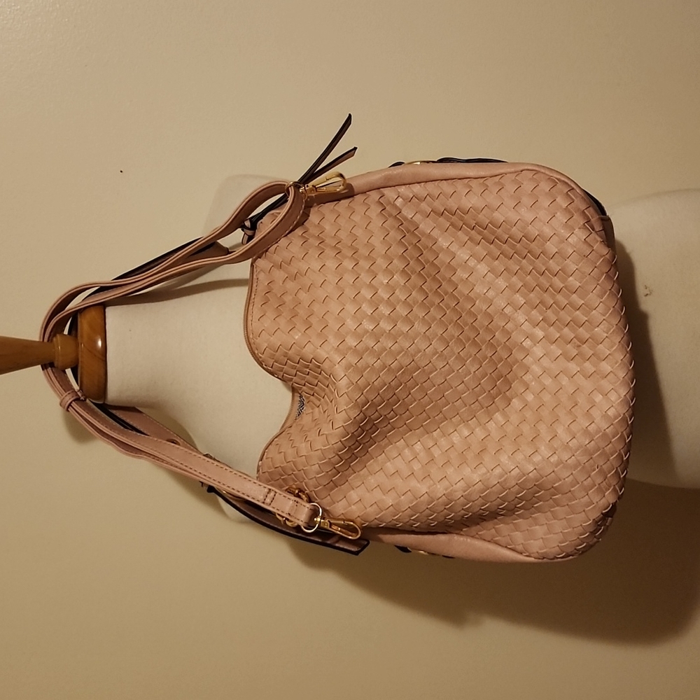 Vegan Hobo Bag with extra Strap